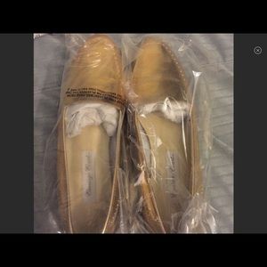 Gold leather flats/loafers w/ decorative studs NWB